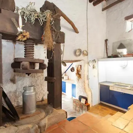 Masia Sunyer Farm stay *
